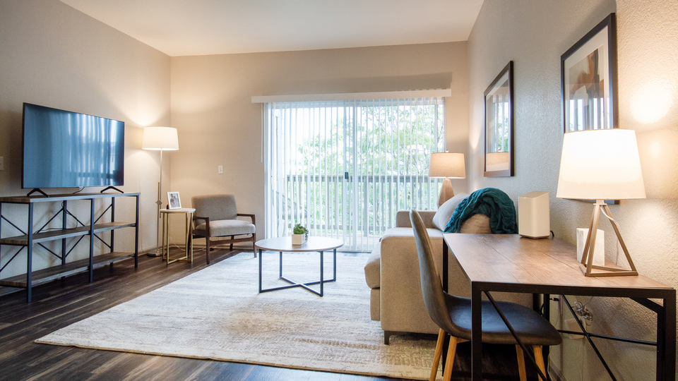 Rent Mile 44 Apartments 9207 in Denver, CO Landing